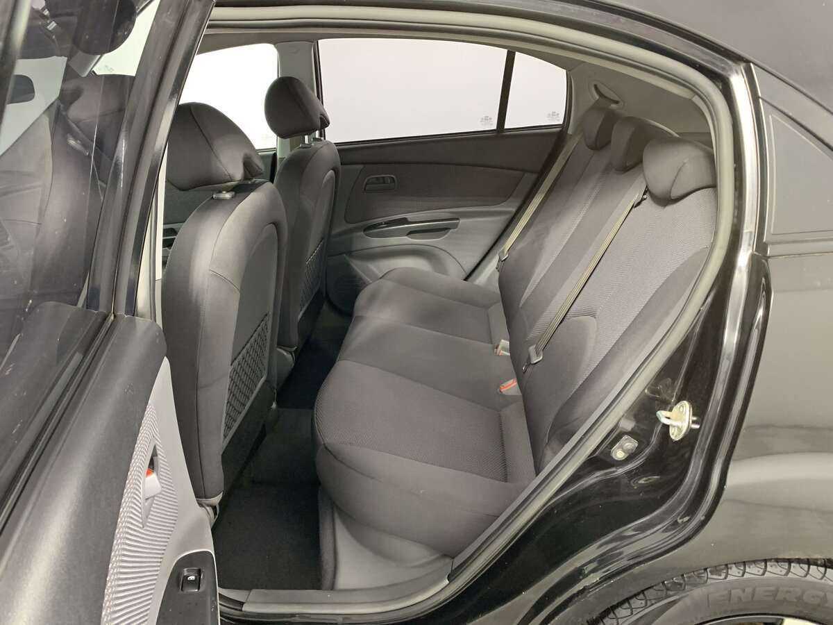 Kia Rio, 2010 Фото №10