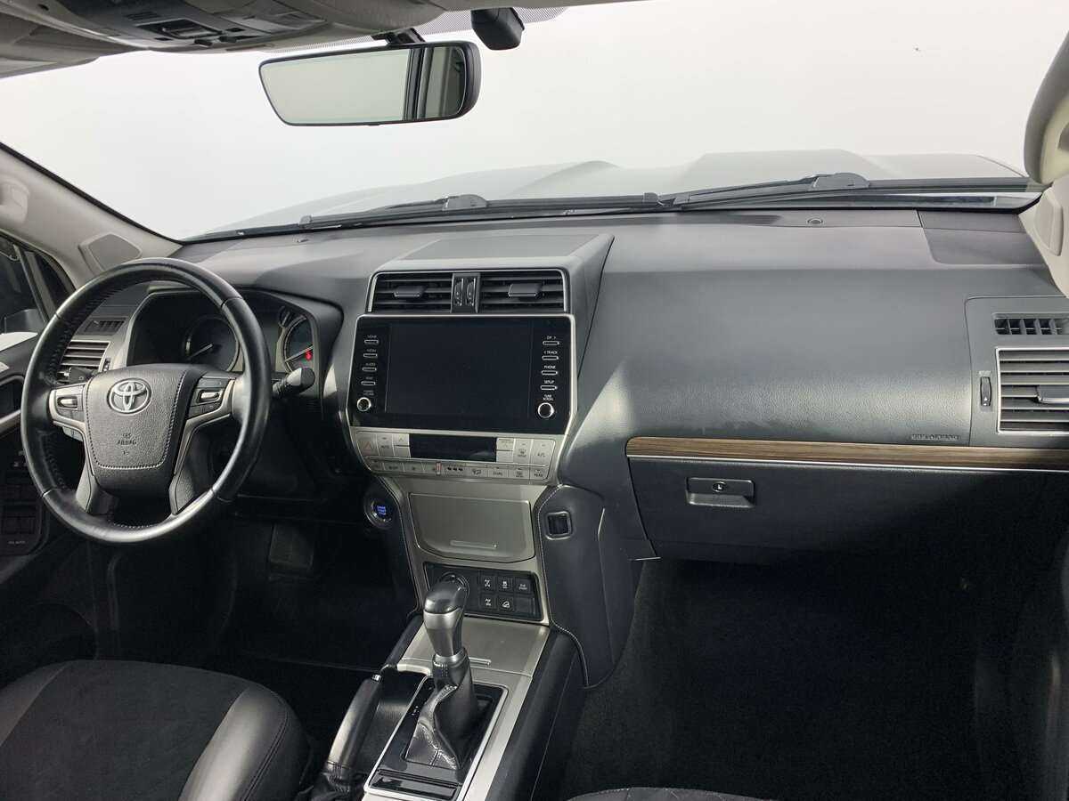 Toyota Land Cruiser Prado, 2020 Фото №8