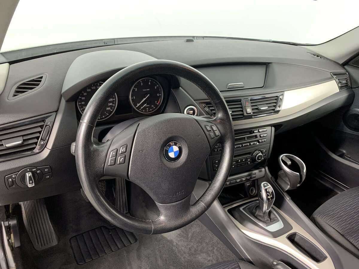 BMW X1 20i, 2013 Фото №13
