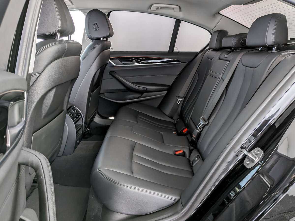 BMW 5 серии 520d, 2018 - 266 277 км. | Фото №8