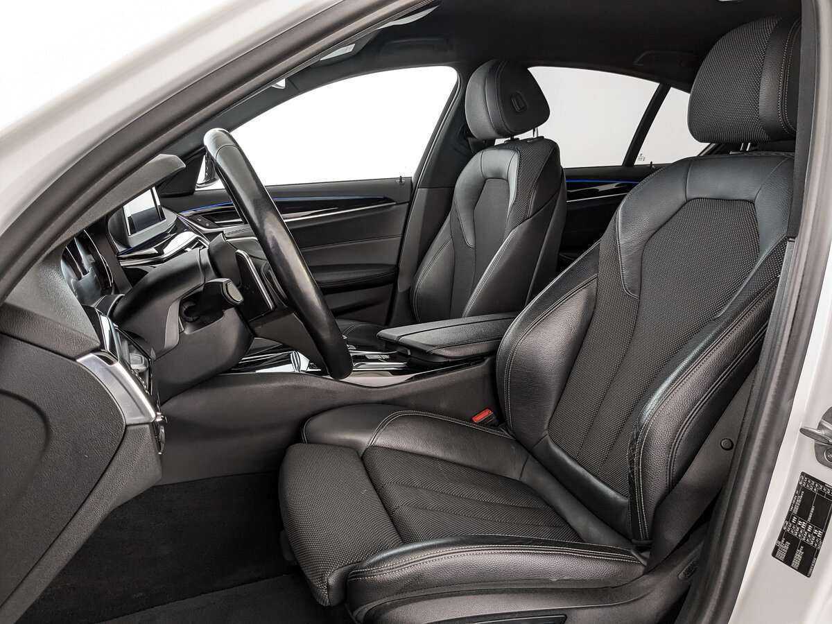 BMW 5 серии 520d, 2017 Фото №16