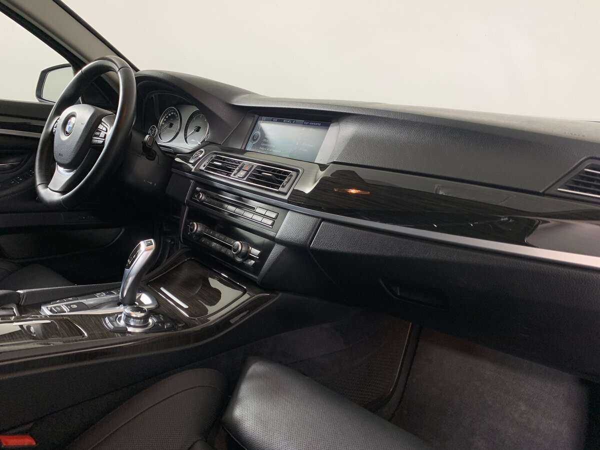 BMW 5 серии 530d, 2012 Фото №11
