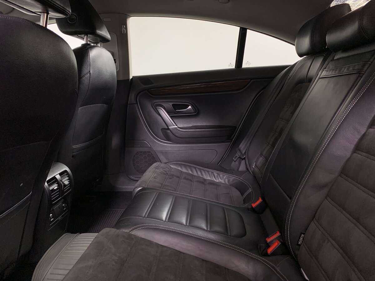 Volkswagen Passat CC, 2011 Фото №16