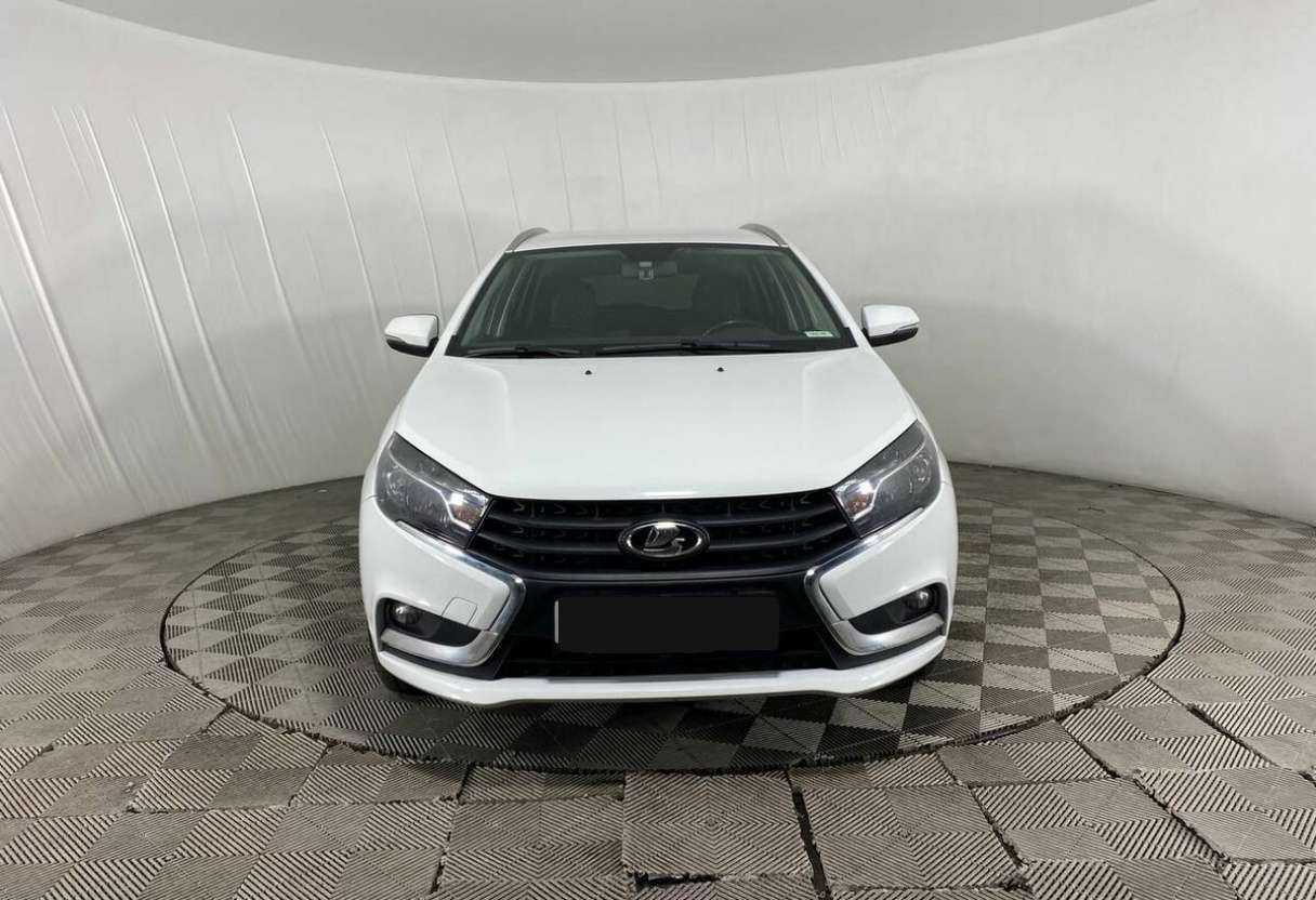 Lada (ВАЗ) Vesta SW, 2021 Фото №2