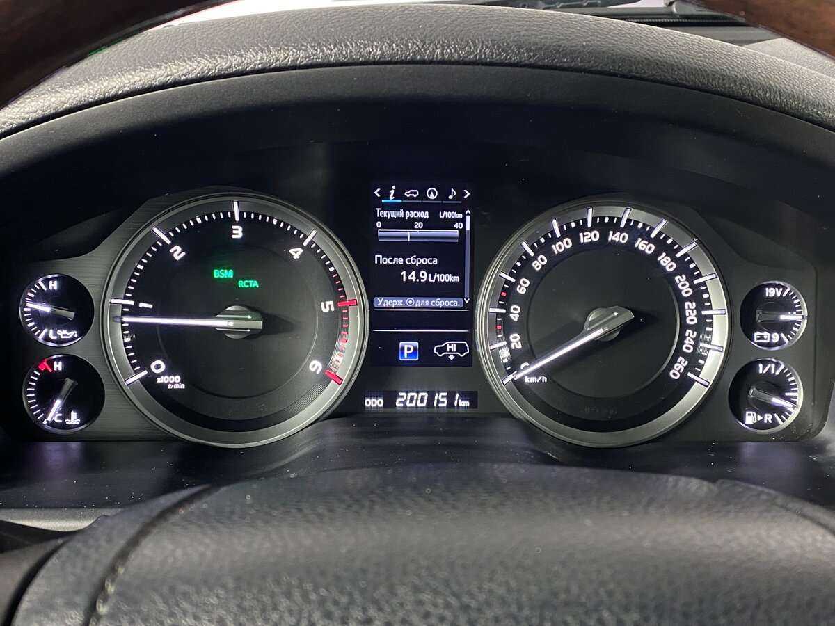 Toyota Land Cruiser, 2017 Фото №15