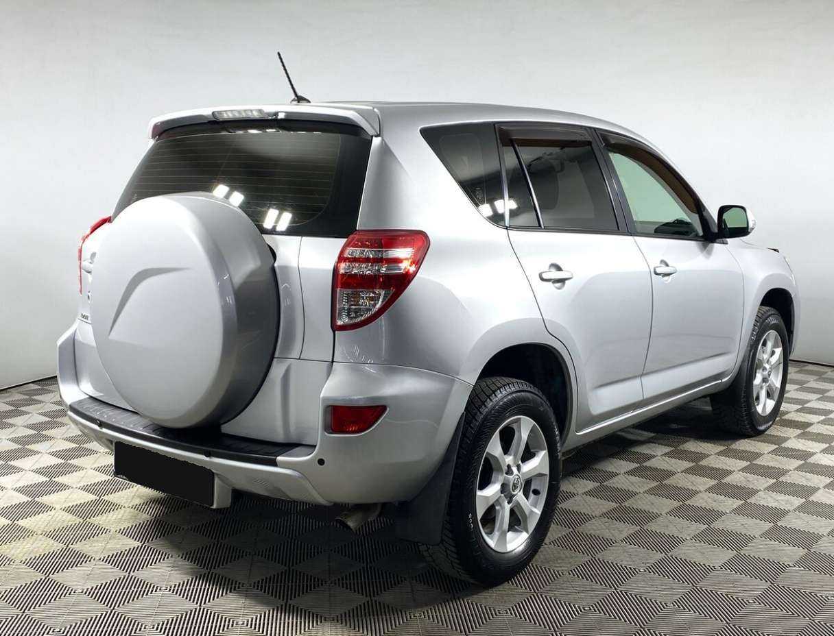 Toyota RAV4, 2011 Фото №4