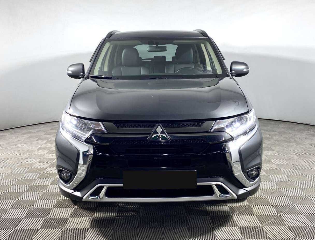Mitsubishi Outlander, 2021 - 82 415 км. | Фото №2