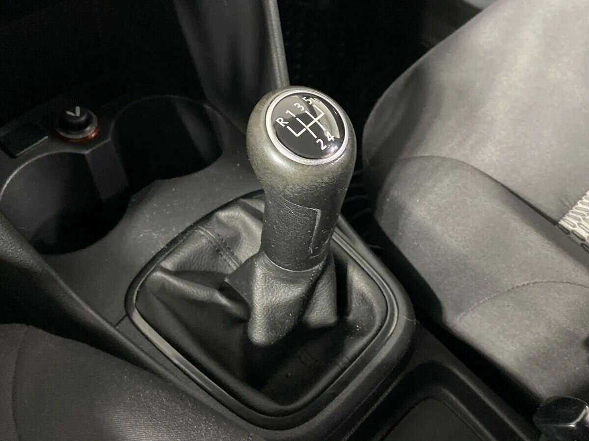 Volkswagen Polo, 2011 Фото №13