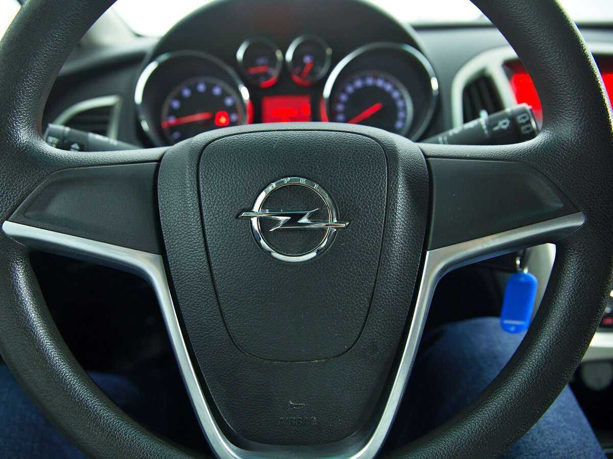 Opel Astra, 2011 Фото №10