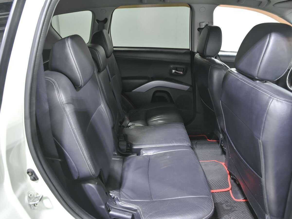 Mitsubishi Outlander, 2011 Фото №15