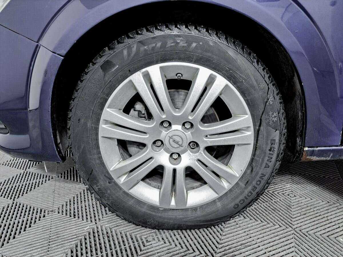 Opel Astra GTC, 2008 Фото №18