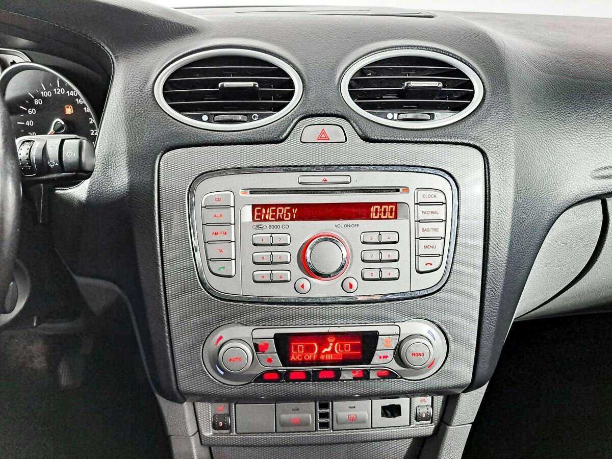 Ford Focus, 2008 Фото №11