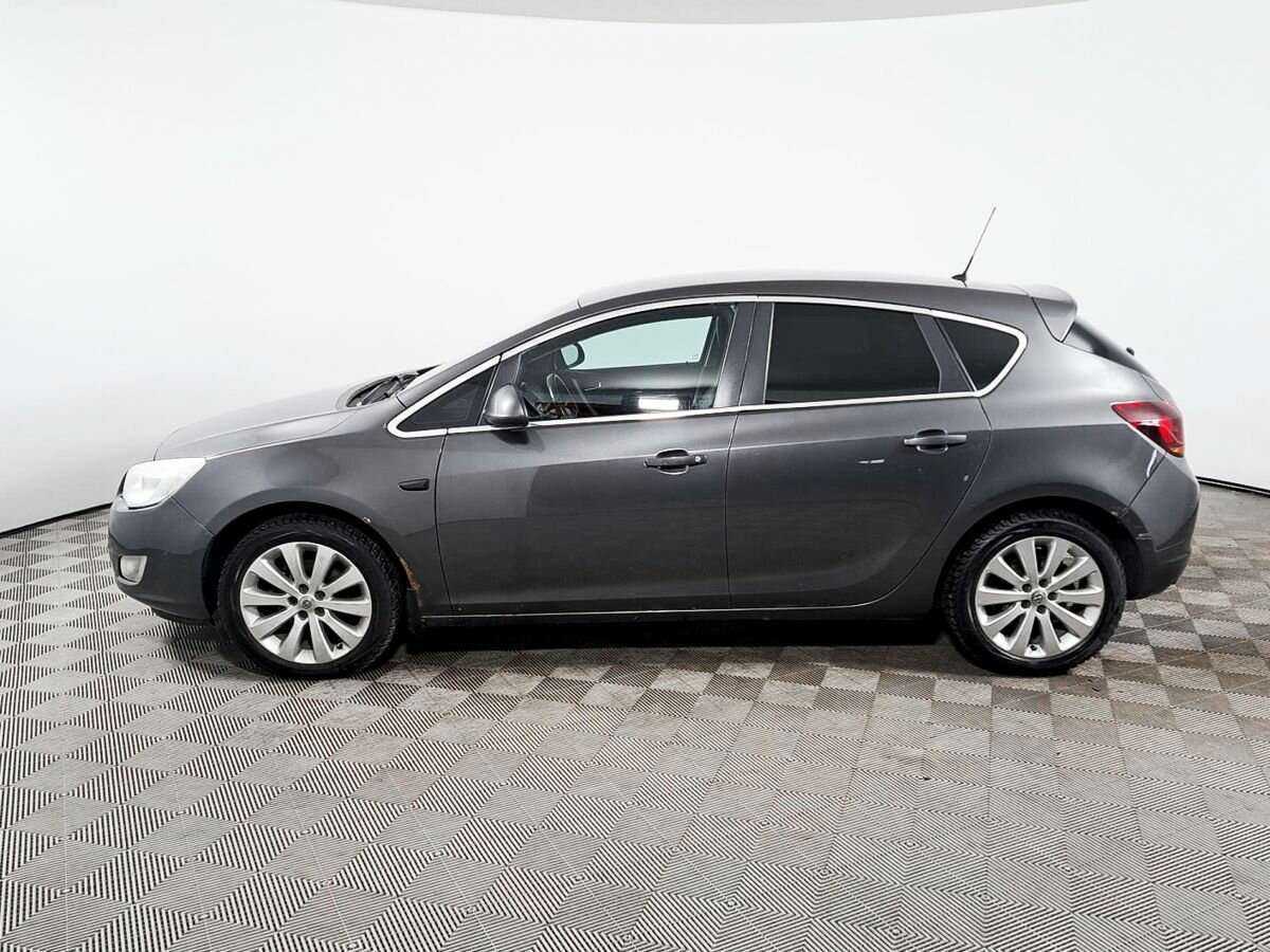 Opel Astra, 2011 - 213 711 км. | Фото №8