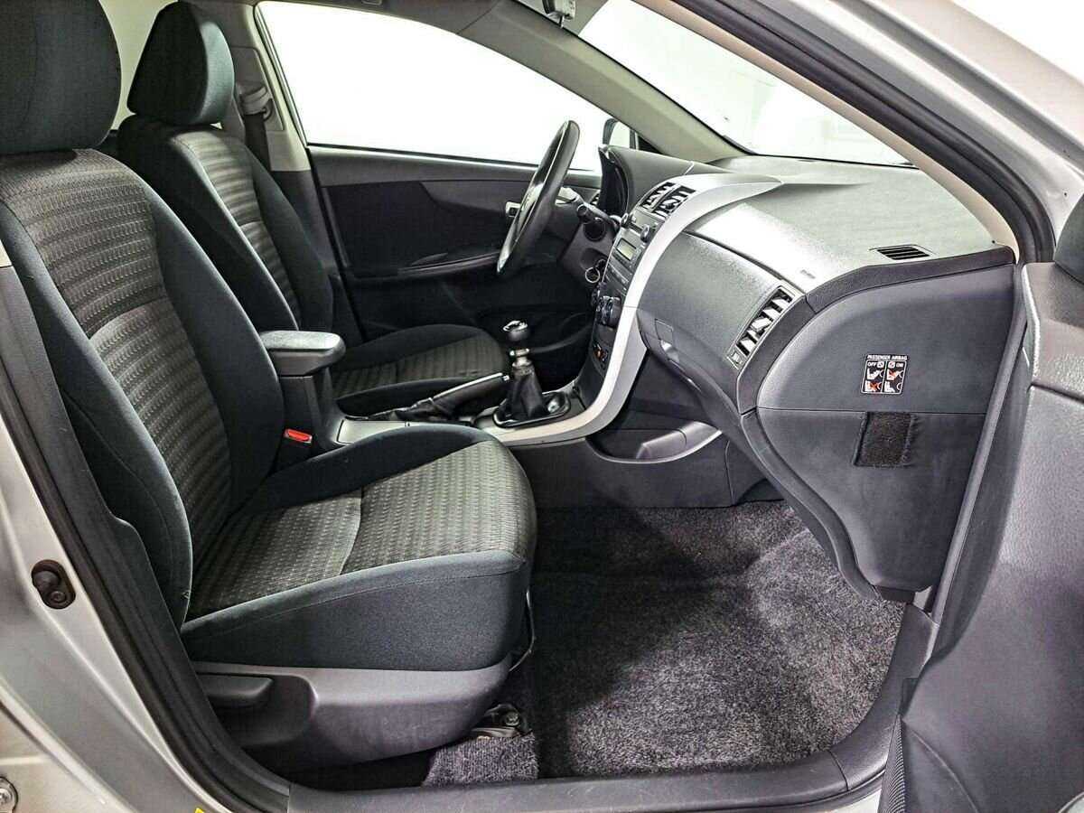 Toyota Corolla, 2010 Фото №9