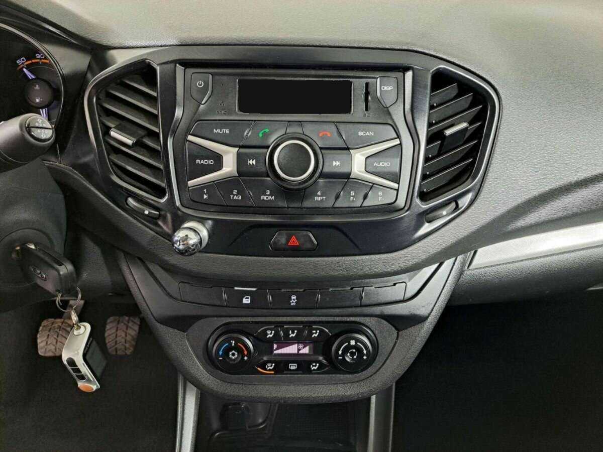 Lada (ВАЗ) Vesta, 2018 Фото №15