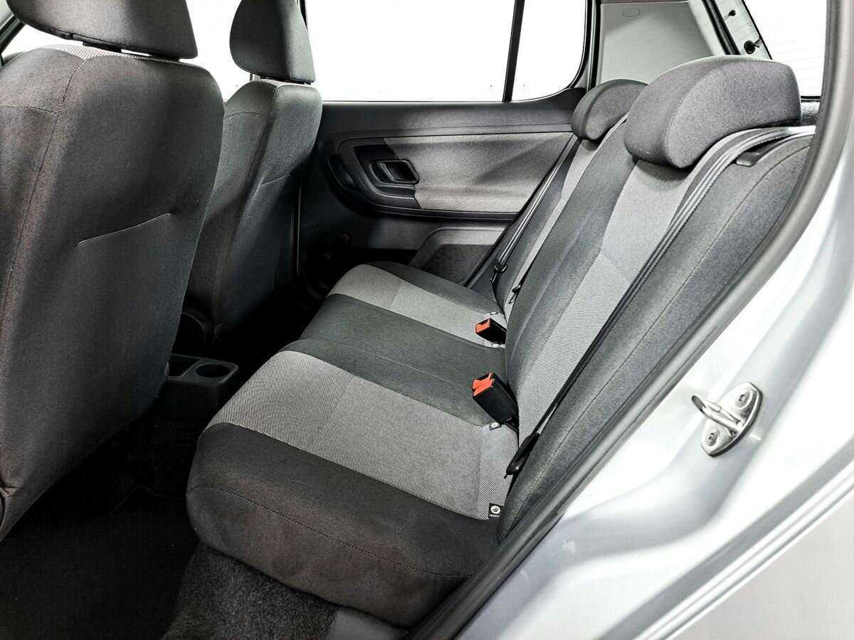 Skoda Fabia, 2011 Фото №10