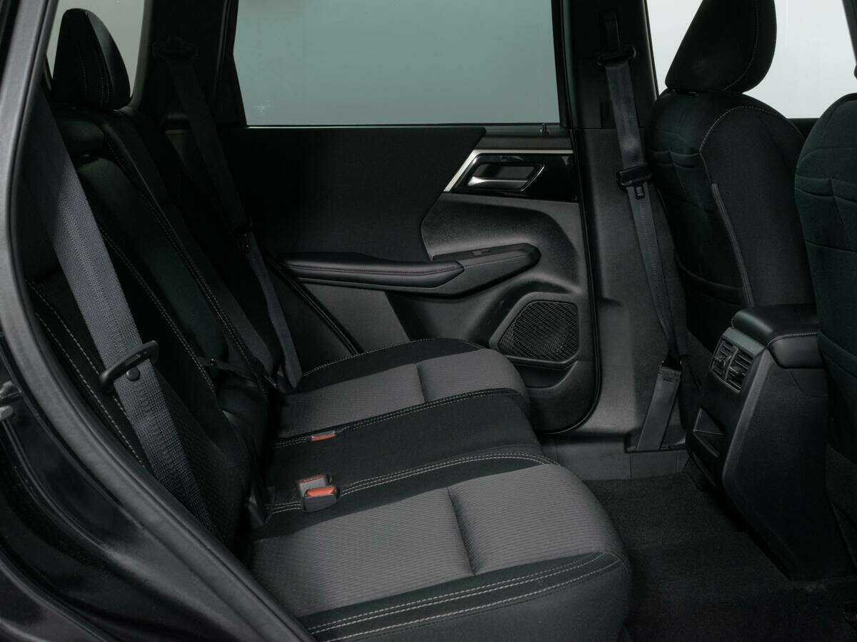 Mitsubishi Outlander, 2022 Фото №12