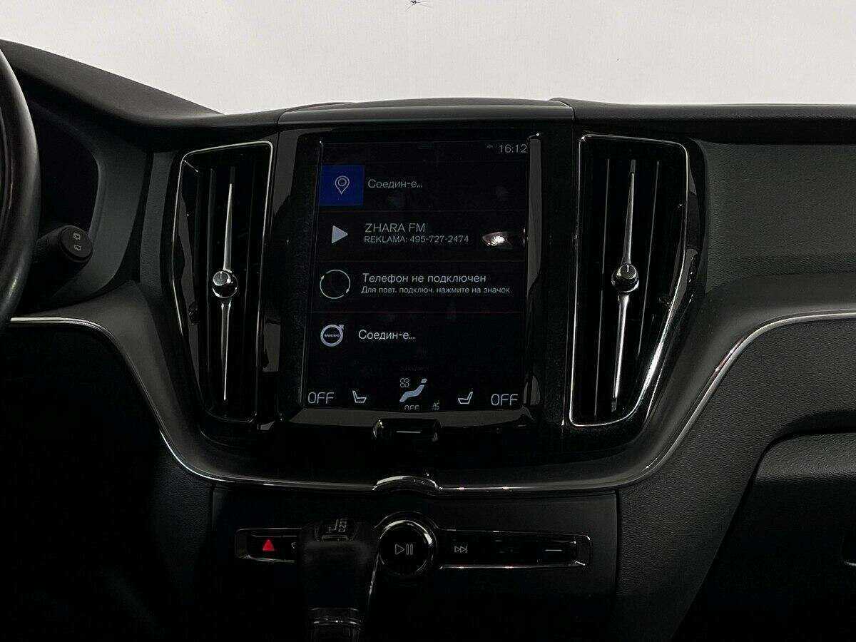 Volvo XC60, 2018 Фото №12
