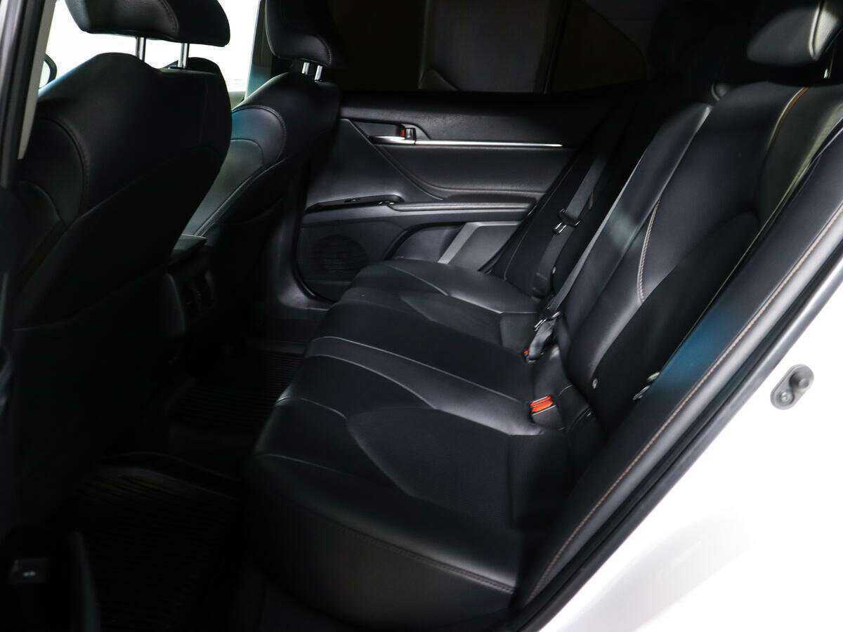 Toyota Camry, 2019 - 102 348 км. | Фото №8