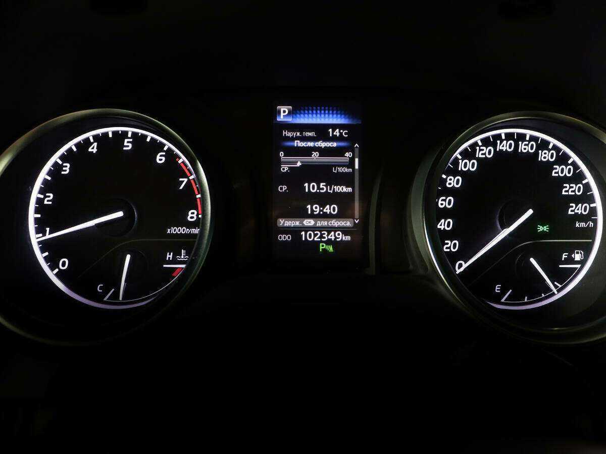 Toyota Camry, 2019 Фото №9