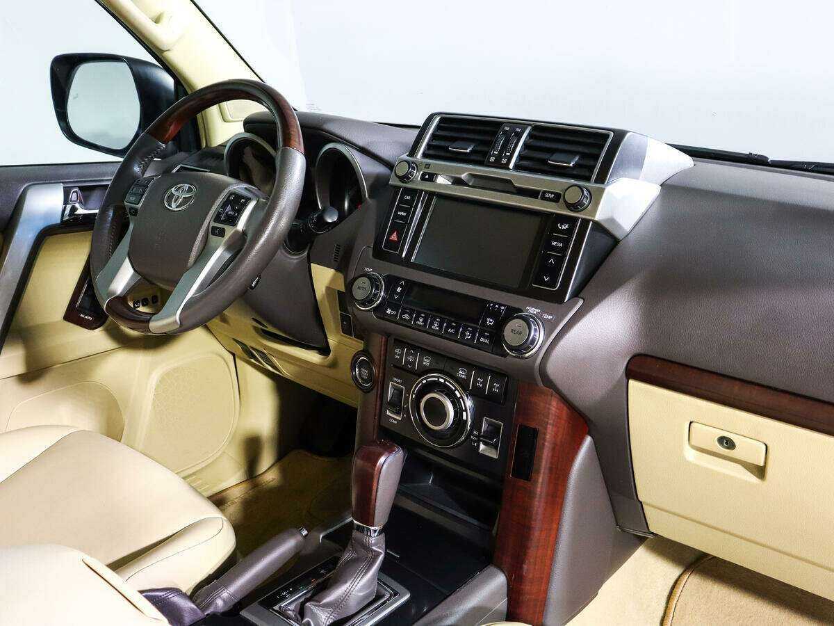 Toyota Land Cruiser Prado, 2015 Фото №7