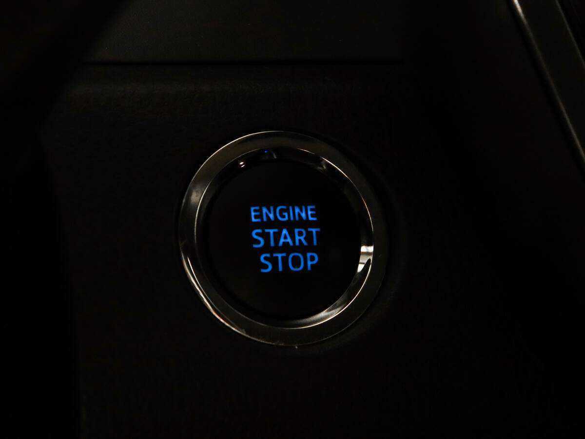 Toyota Camry, 2019 Фото №18