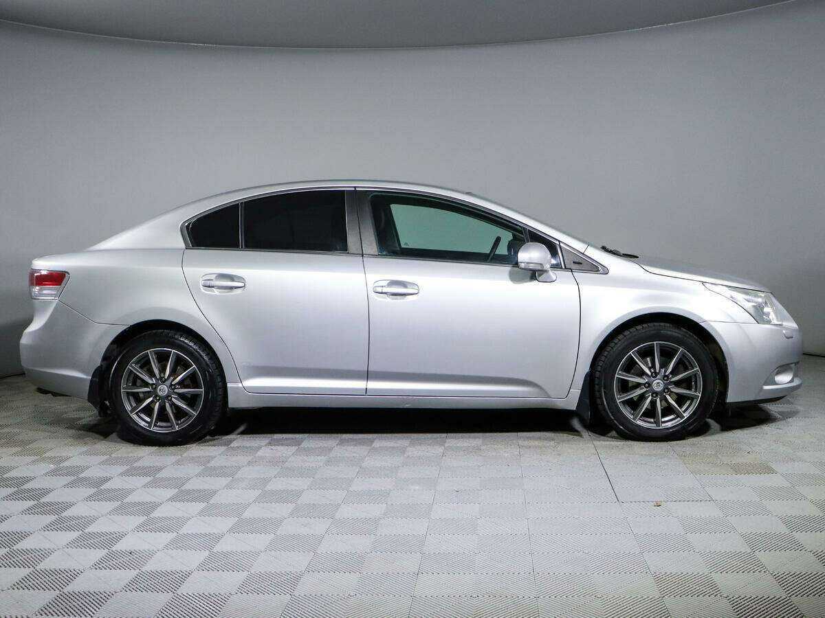 Toyota Avensis, 2011 - 126 000 км. | Фото №2