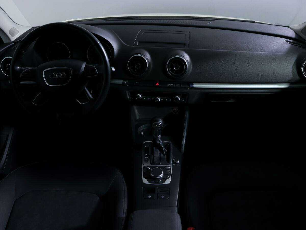 Audi A3, 2014 Фото №9