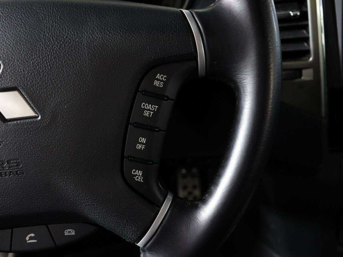 Mitsubishi Pajero, 2021 Фото №17