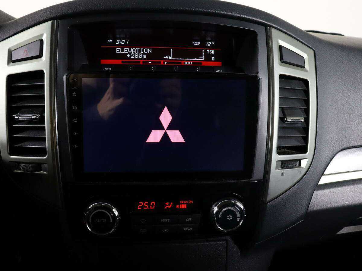 Mitsubishi Pajero, 2021 Фото №19