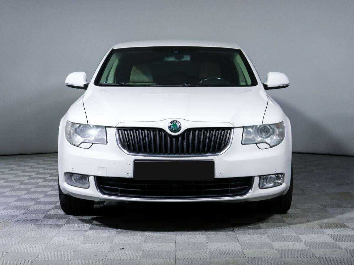 Skoda Superb DSG, 2011 - 150 659 км. | Фото №2