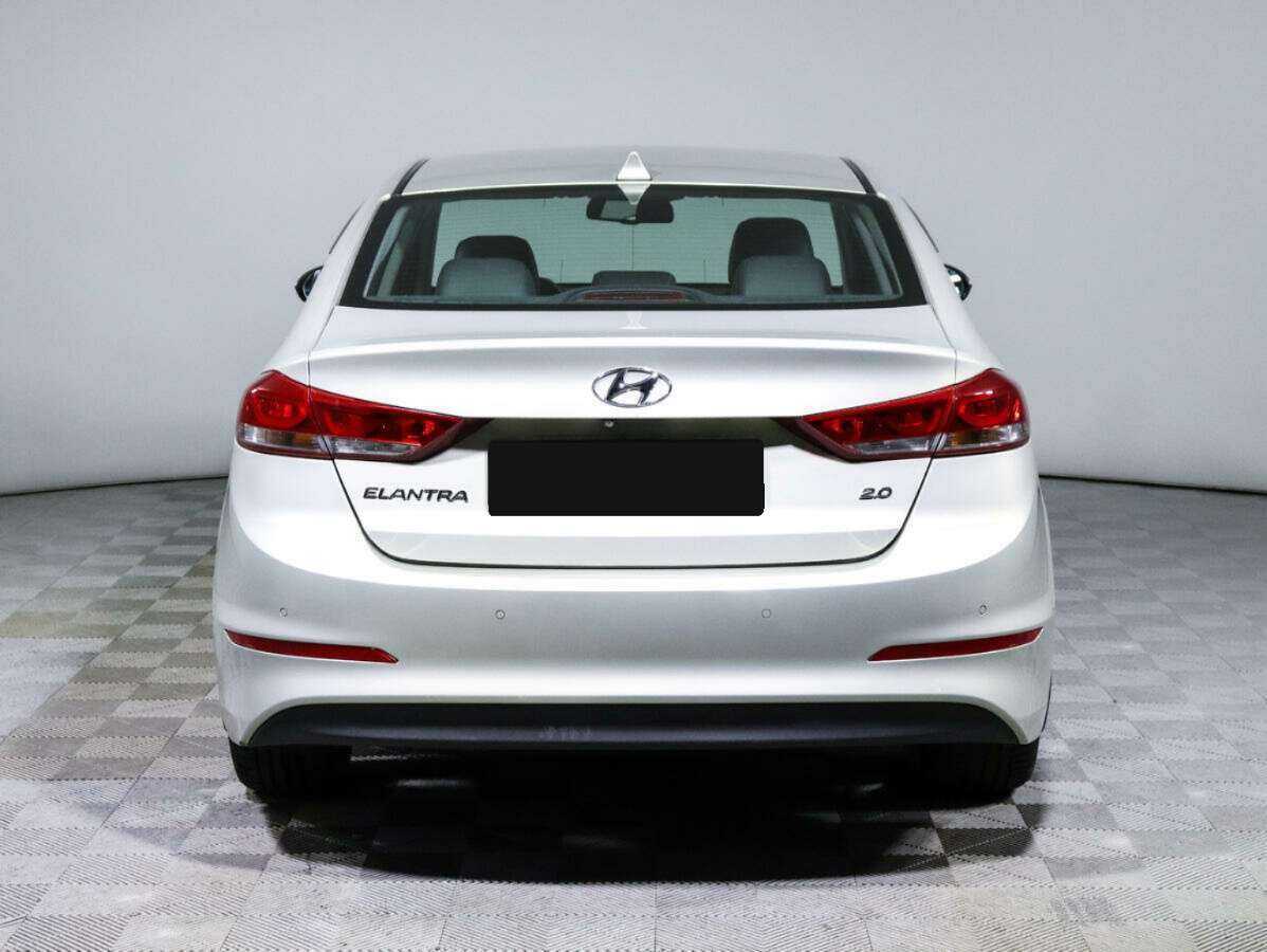 Hyundai Elantra, 2018 Фото №5
