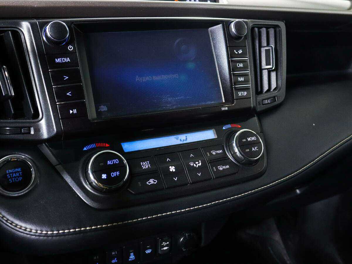 Toyota RAV4, 2017 Фото №13