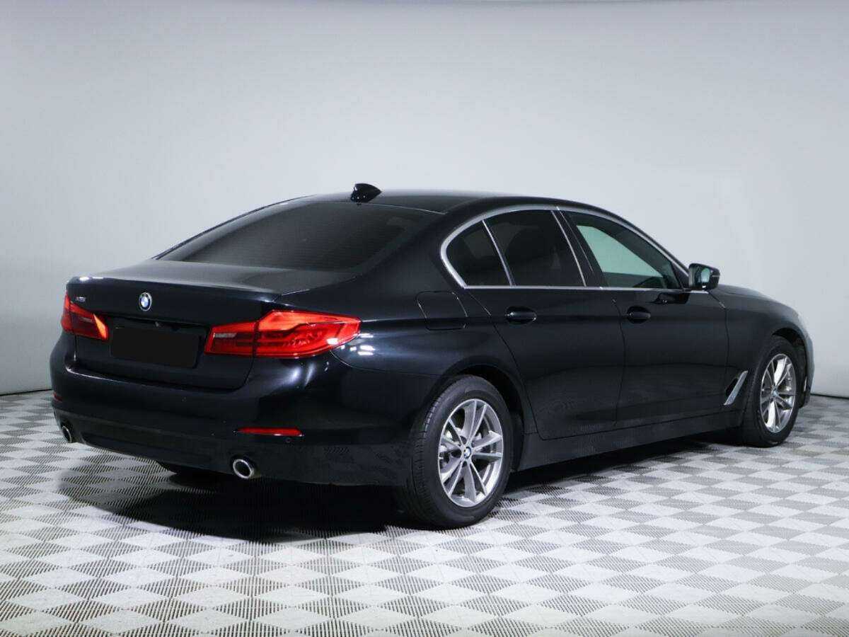 BMW 5 серии 520d xDrive, 2018 Фото №3
