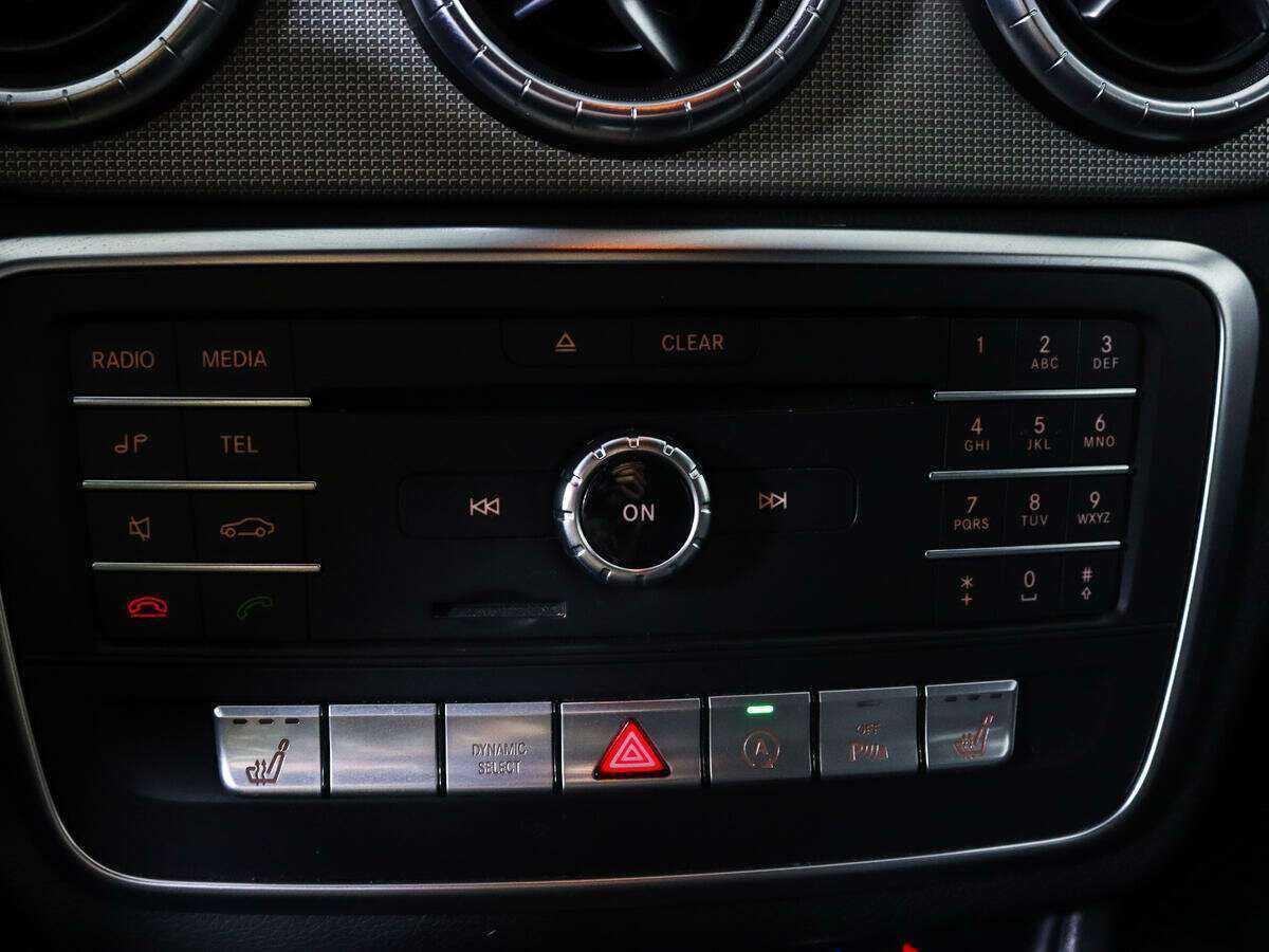 Mercedes-Benz CLA 250, 2016 Фото №16