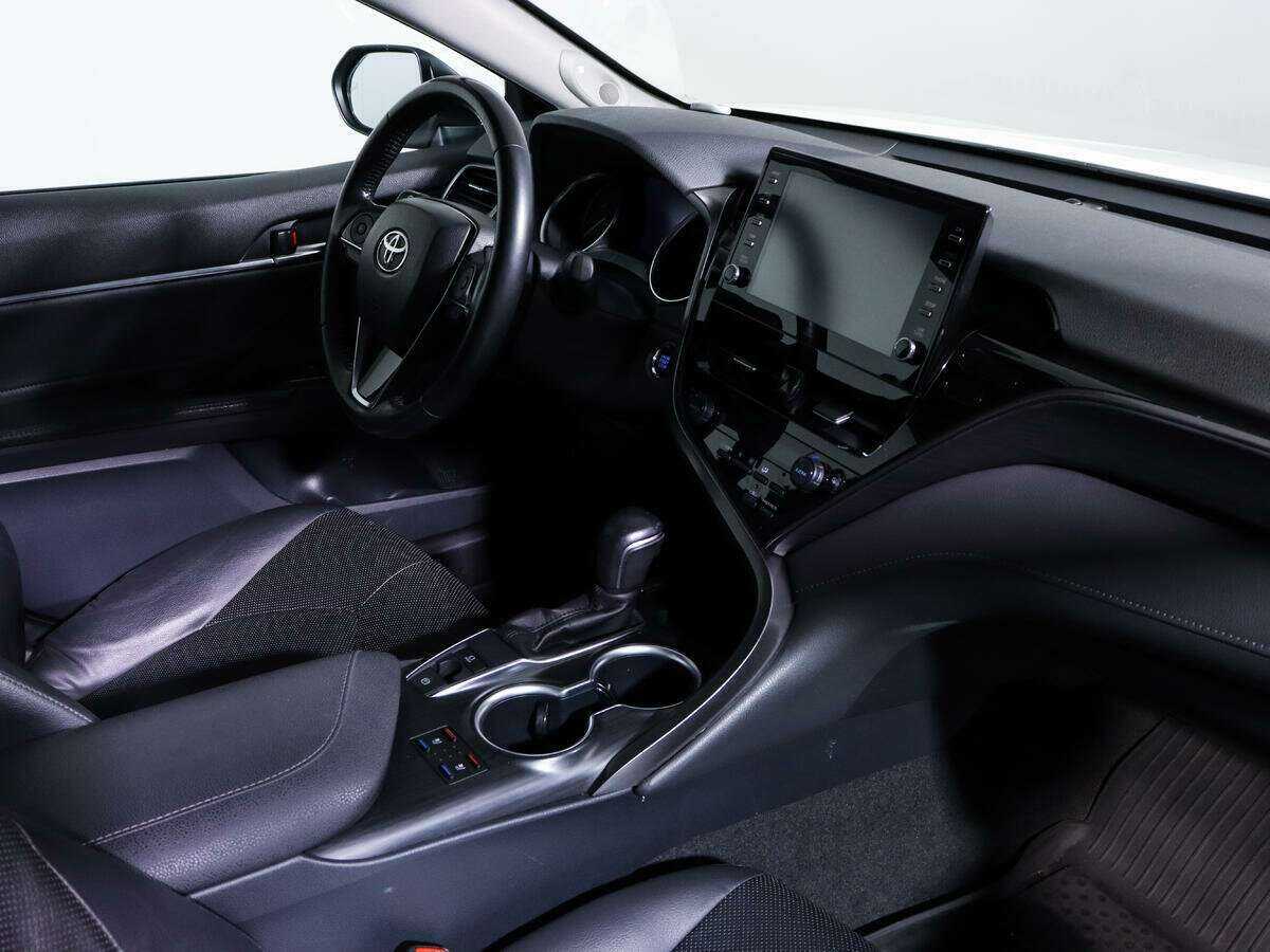 Toyota Camry, 2021 - 102 583 км. | Фото №8