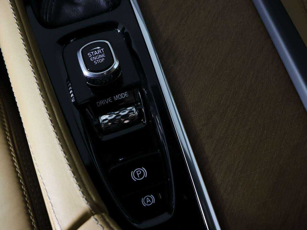 Volvo XC90, 2017 Фото №22