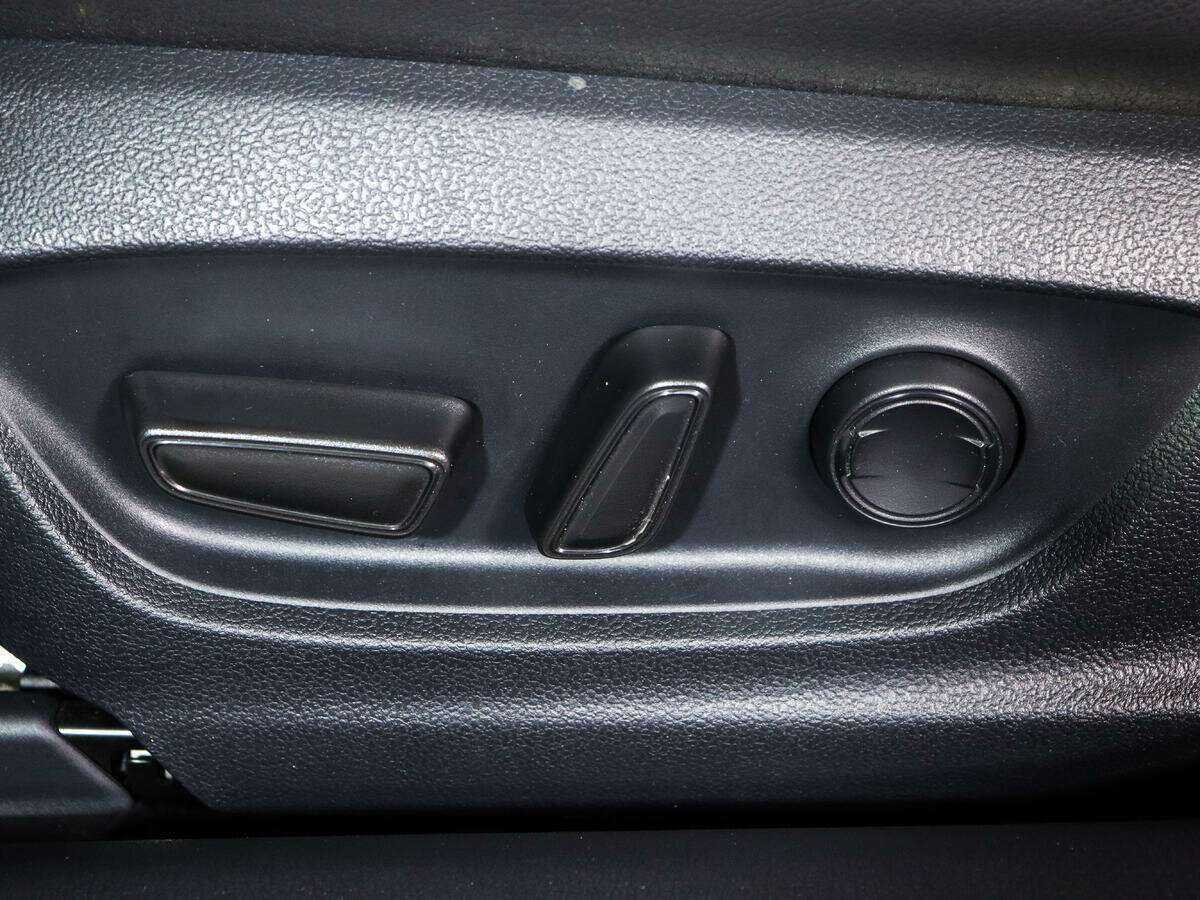 Toyota Camry, 2021 Фото №21