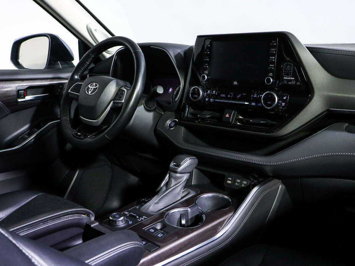 Toyota Highlander, 2022 Фото №9