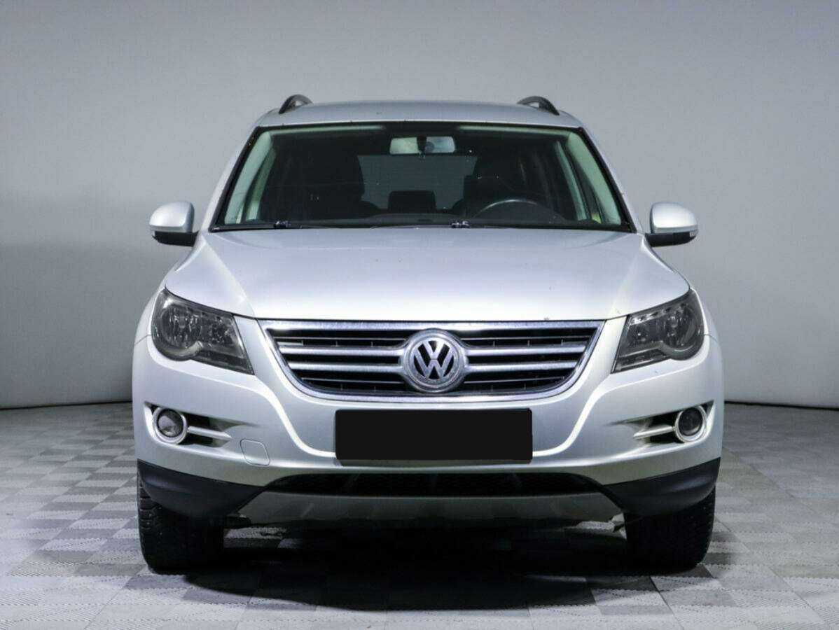 Volkswagen Tiguan, 2011 - 197 000 км. | Фото №2