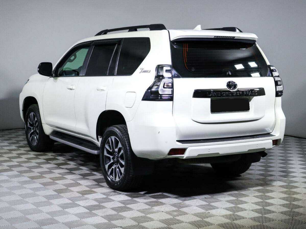 Toyota Land Cruiser Prado, 2022 Фото №5