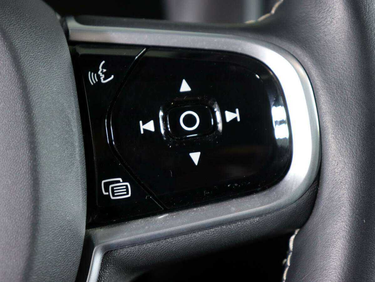 Volvo XC90, 2021 Фото №21