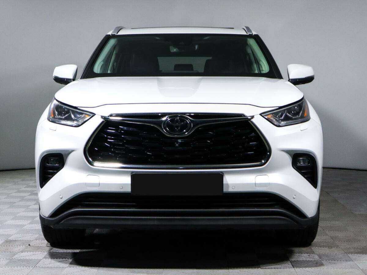 Toyota Highlander, 2022 - 4 278 км. | Фото №2