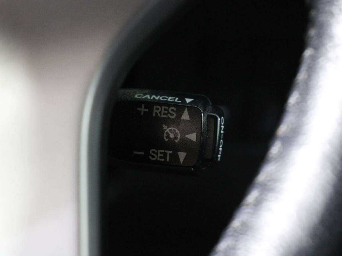 Toyota Land Cruiser Prado, 2017 Фото №19