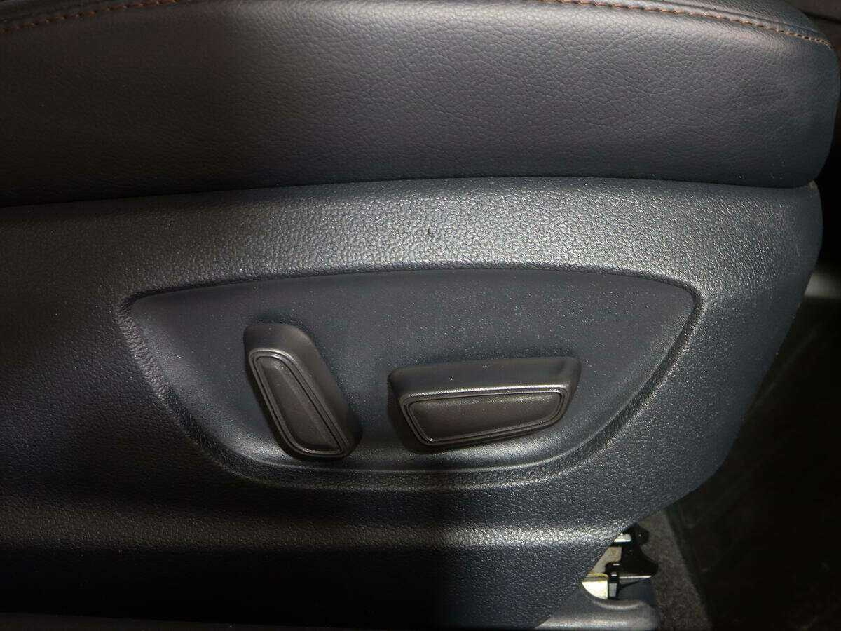 Toyota Camry, 2020 Фото №11