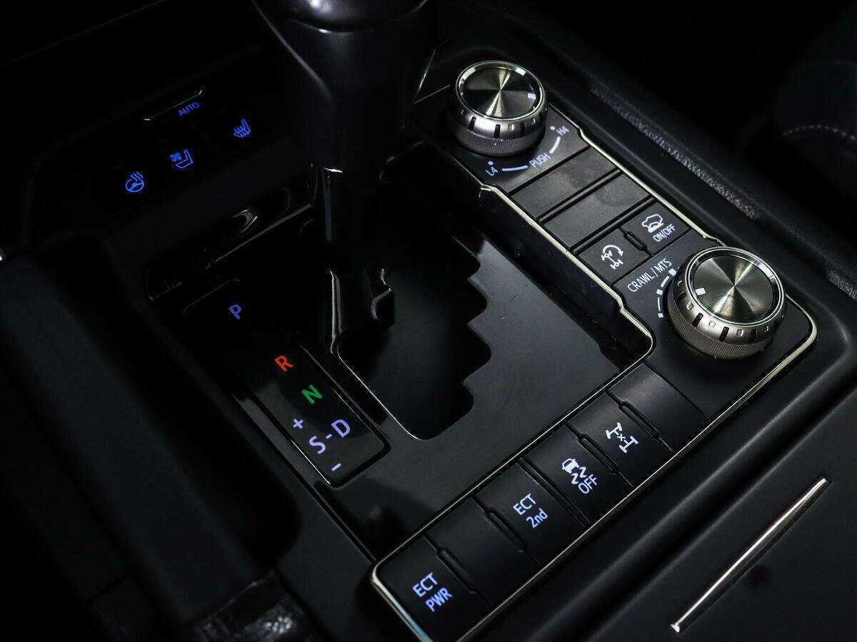 Toyota Land Cruiser, 2016 Фото №21