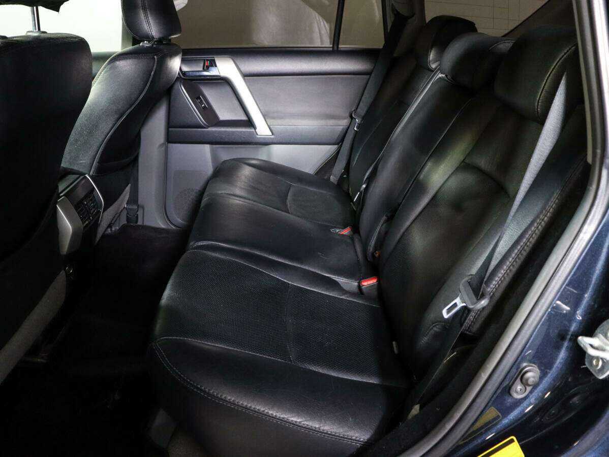Toyota Land Cruiser Prado, 2011 Фото №10