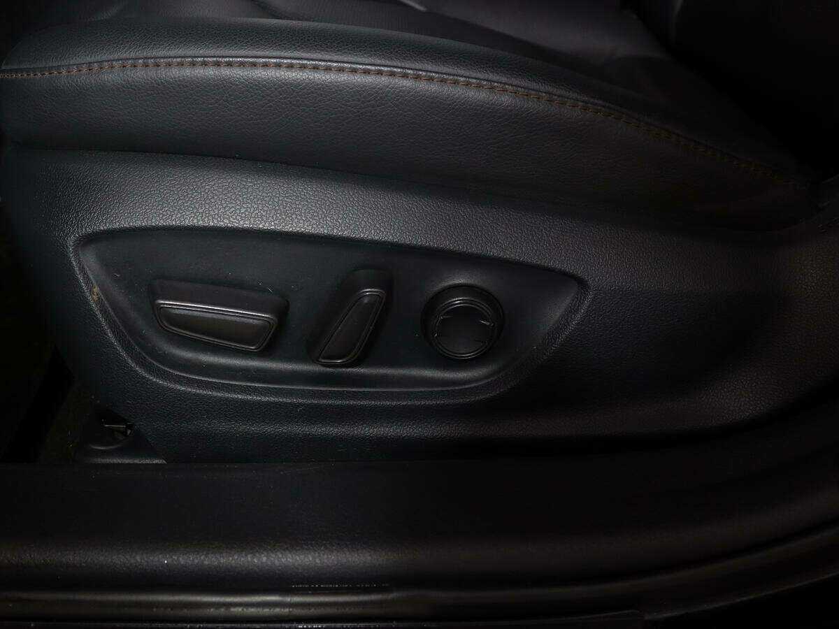 Toyota Camry, 2020 Фото №19