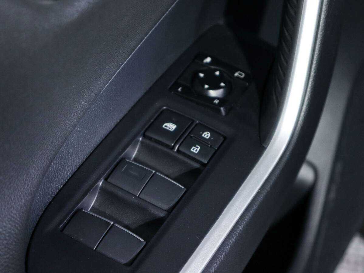 Toyota RAV4, 2022 Фото №16