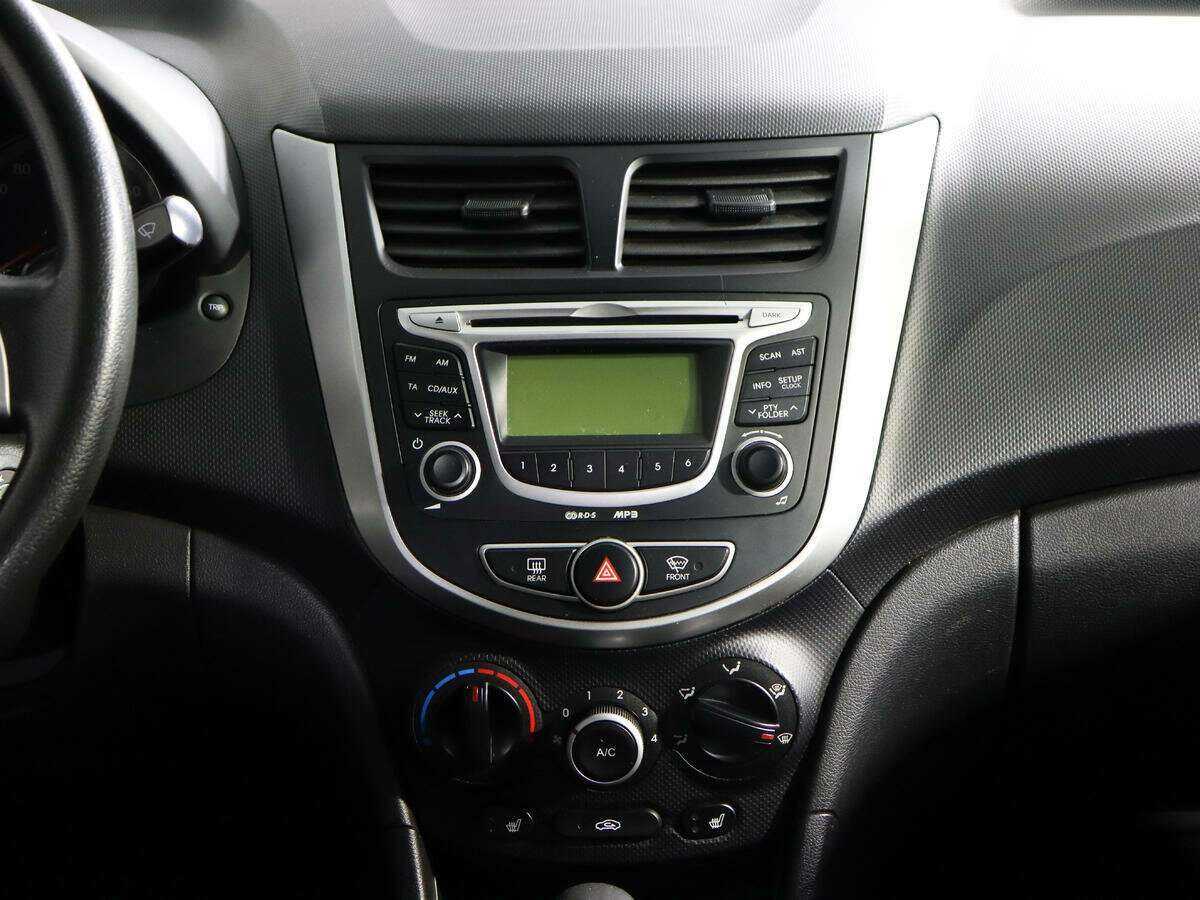 Hyundai Solaris, 2011 Фото №13